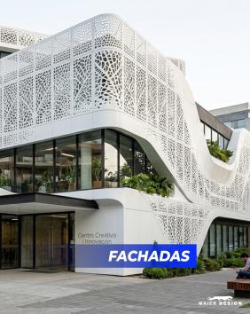 Fachada arquitectónica con paneles metálicos Maier